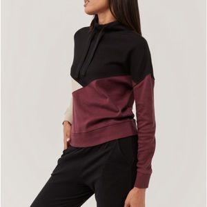 Pact apparel organic cotton sweater sweat shirt. M